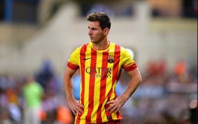 爱游戏电竞热评-B费远射点燃全场