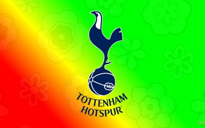 爱游戏电竞热评-C罗助攻队友轻松推射破门展现无私精神